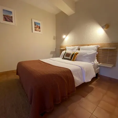 Le Moulin De César Hotel 2*